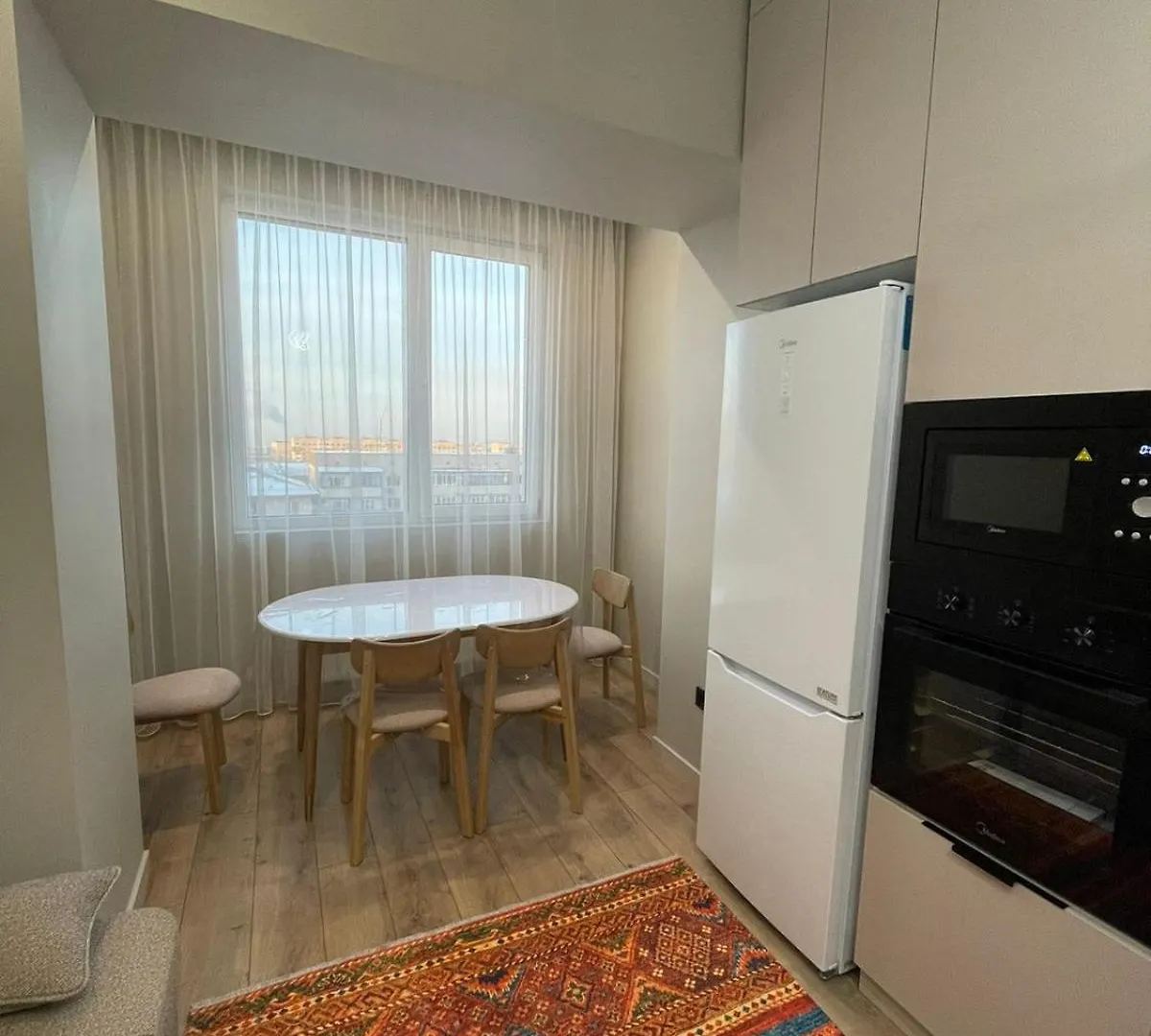 Comfort City - Lux Apartment Almaty