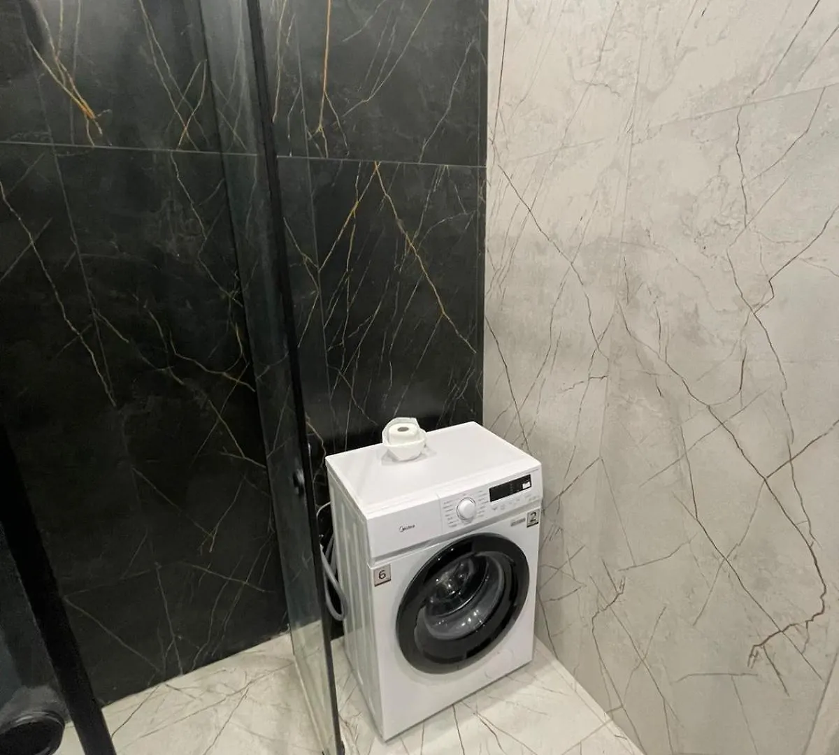 Comfort City - Lux Apartment Almaty